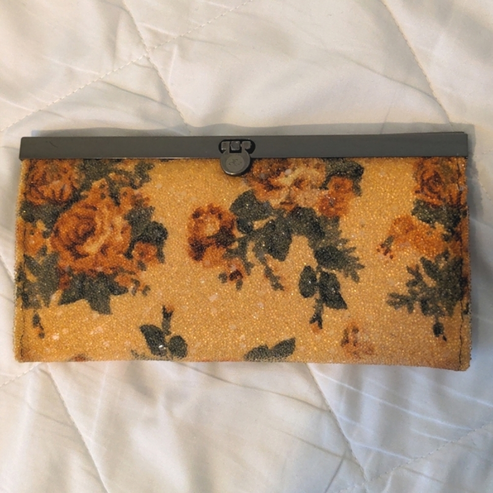 Patricia Nash Wallet Clutch in Floral design